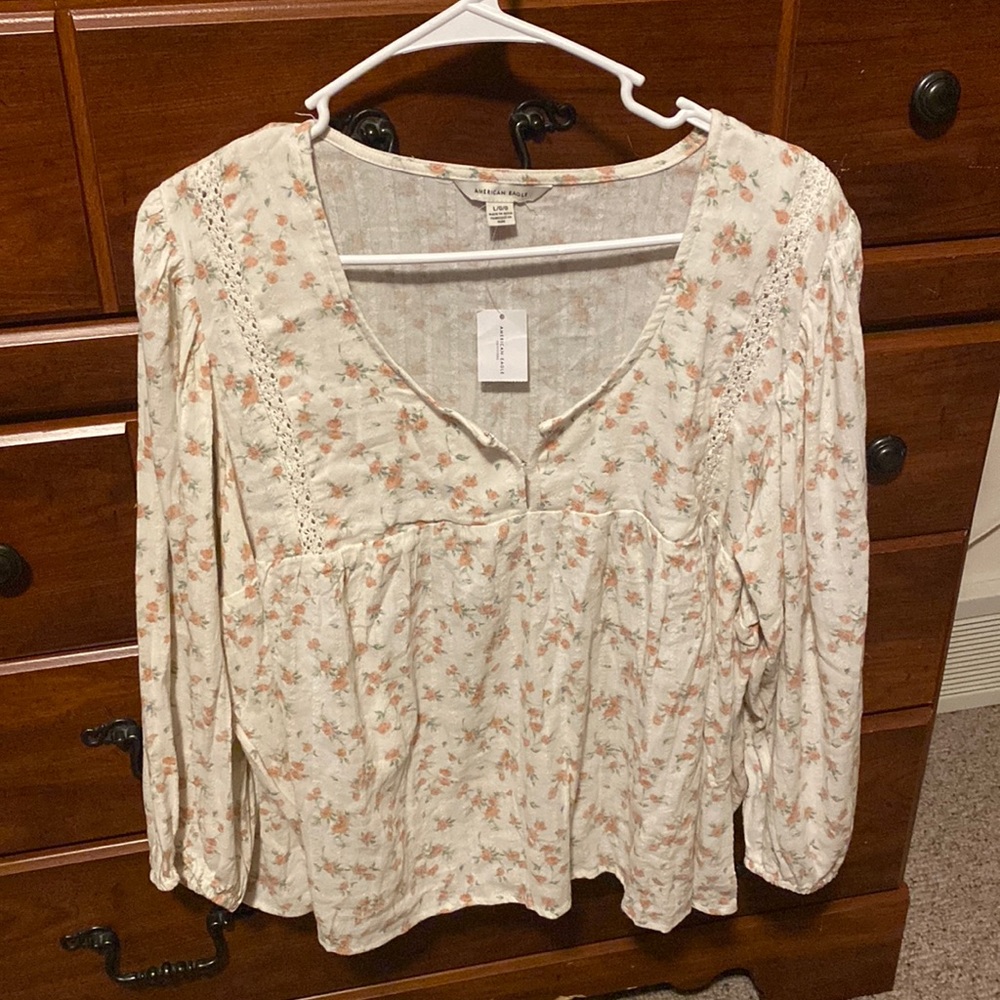 NWT AE TOP